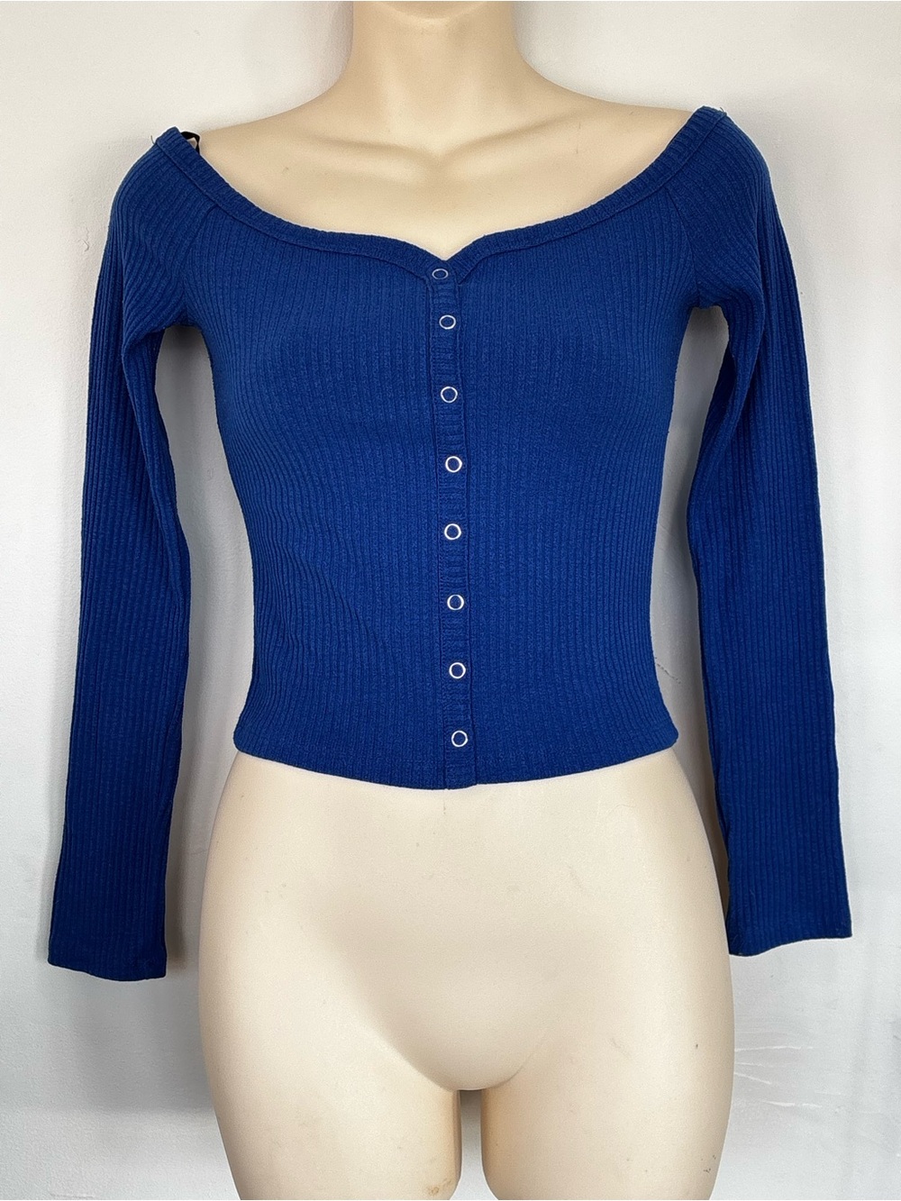 Blue Off-Shoulder Ribbed Button-Front Women's Top forever 21